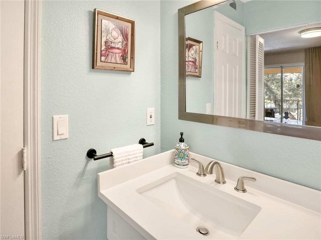 12630 Equestrian Cir 1806, Fort Myers, FL 33907-17