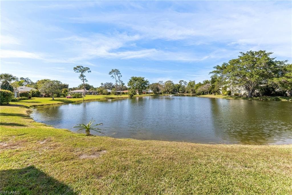 217 Bob O Link Way 217a, Naples, FL 34105-11