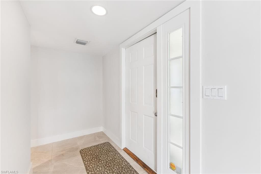 217 Bob O Link Way 217a, Naples, FL 34105-5