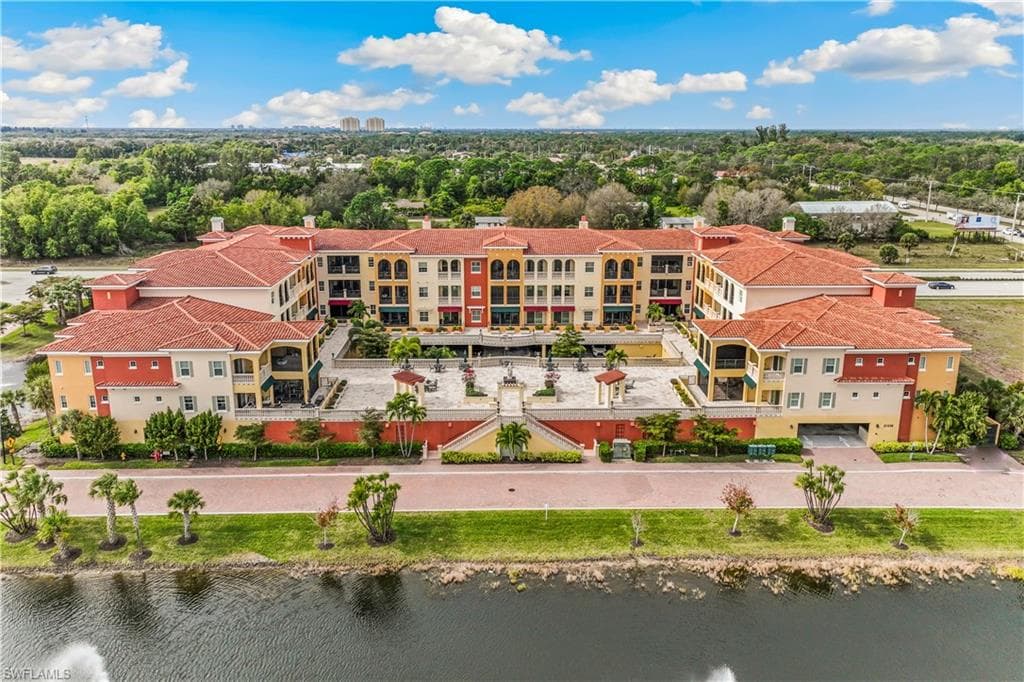 21530 Strada Nuova Cir 205, Estero, FL 33928-10