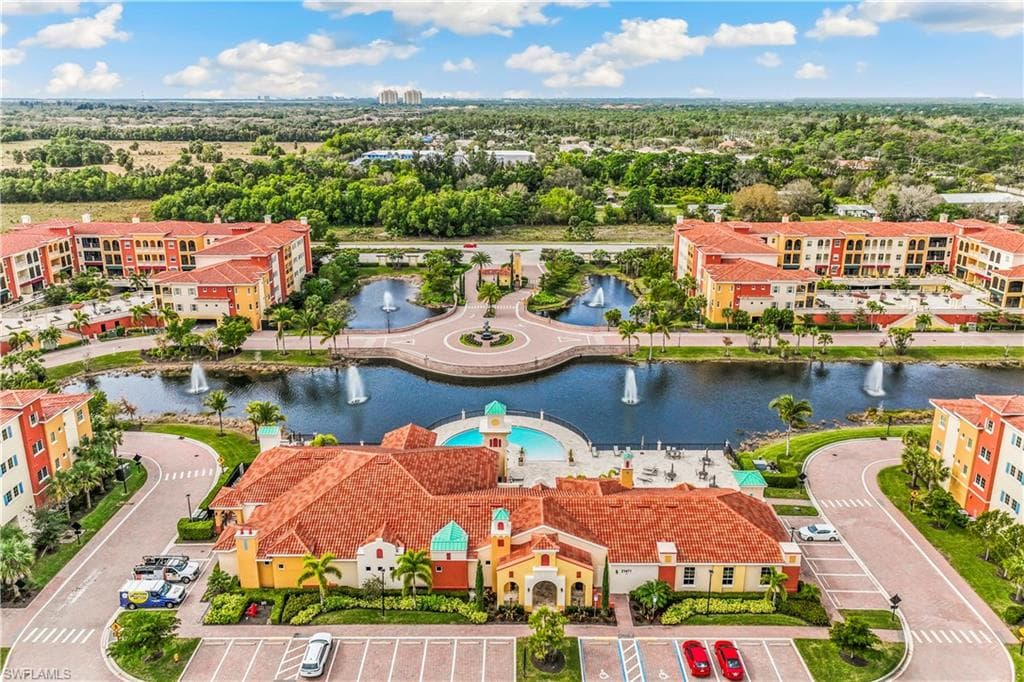 21530 Strada Nuova Cir 205, Estero, FL 33928-39
