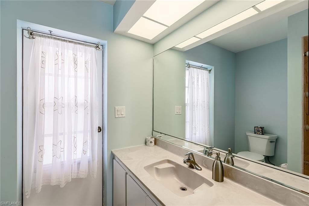 1041 Cara Ct, Marco Island, FL 34145-18