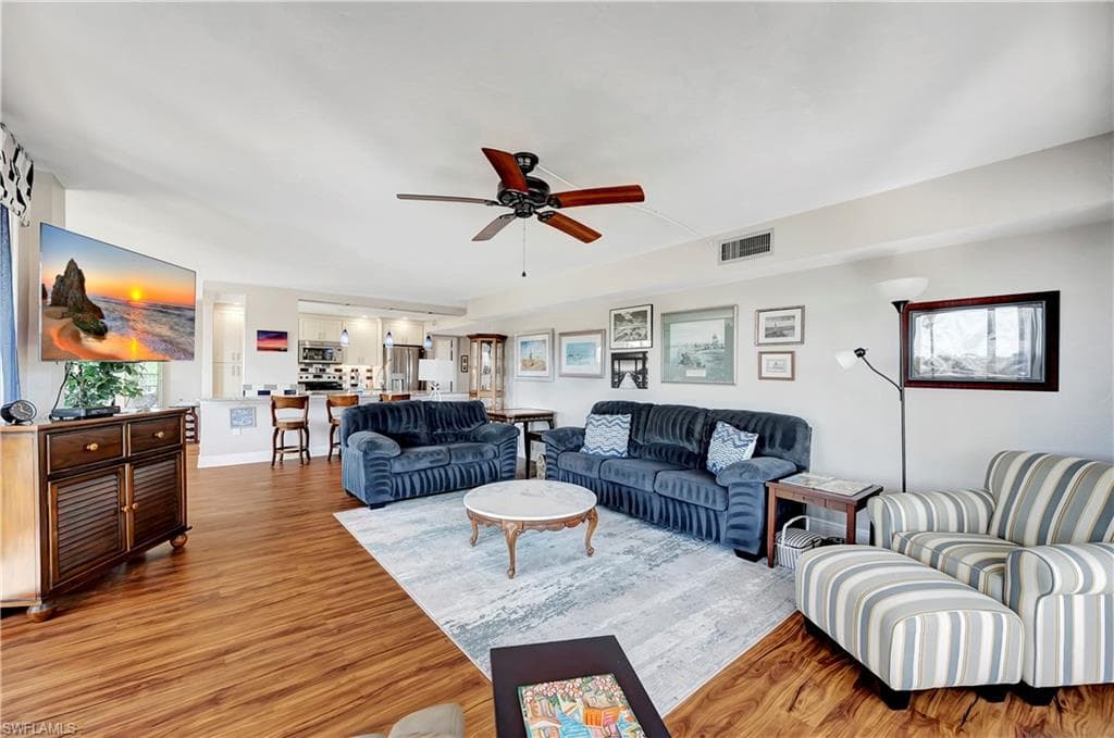 11 Bluebill Ave 201, Naples, FL 34108-12
