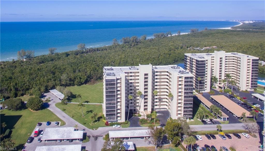 11 Bluebill Ave 201, Naples, FL 34108-31