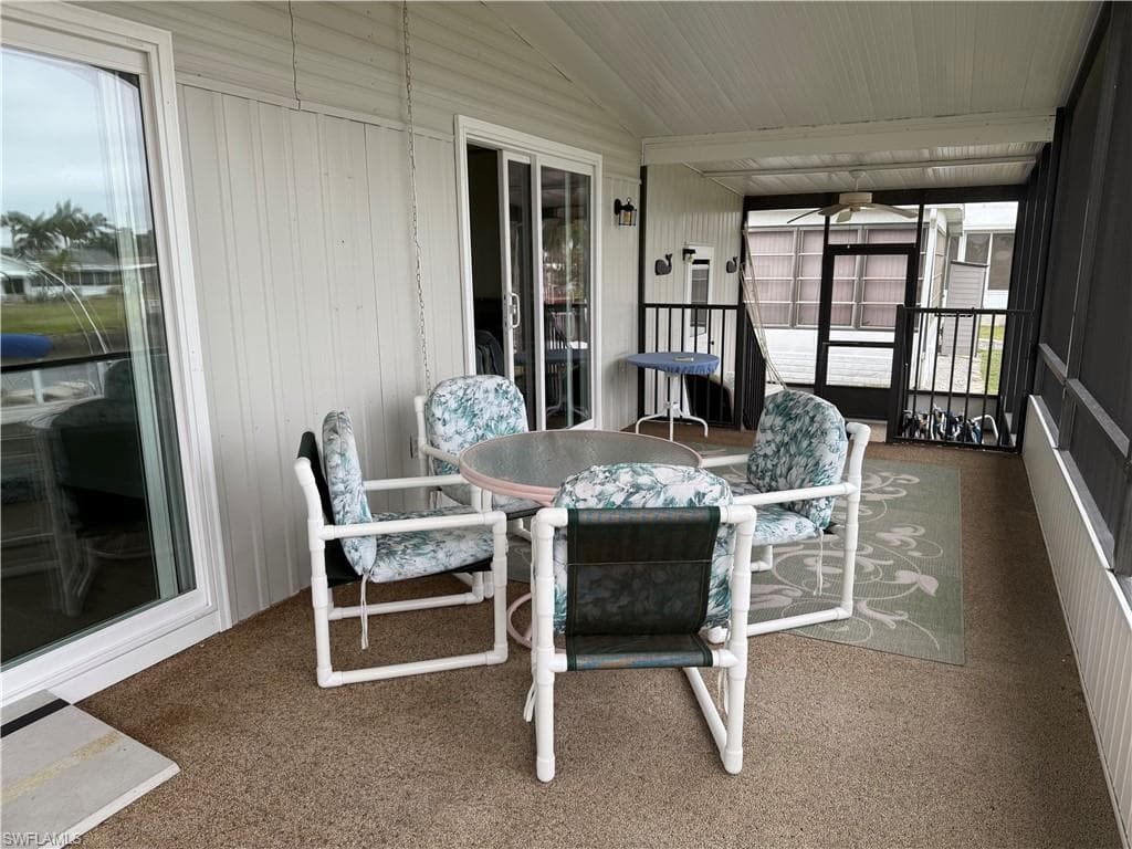 19 Aquamarine Ave 19q, Naples, FL 34114-9