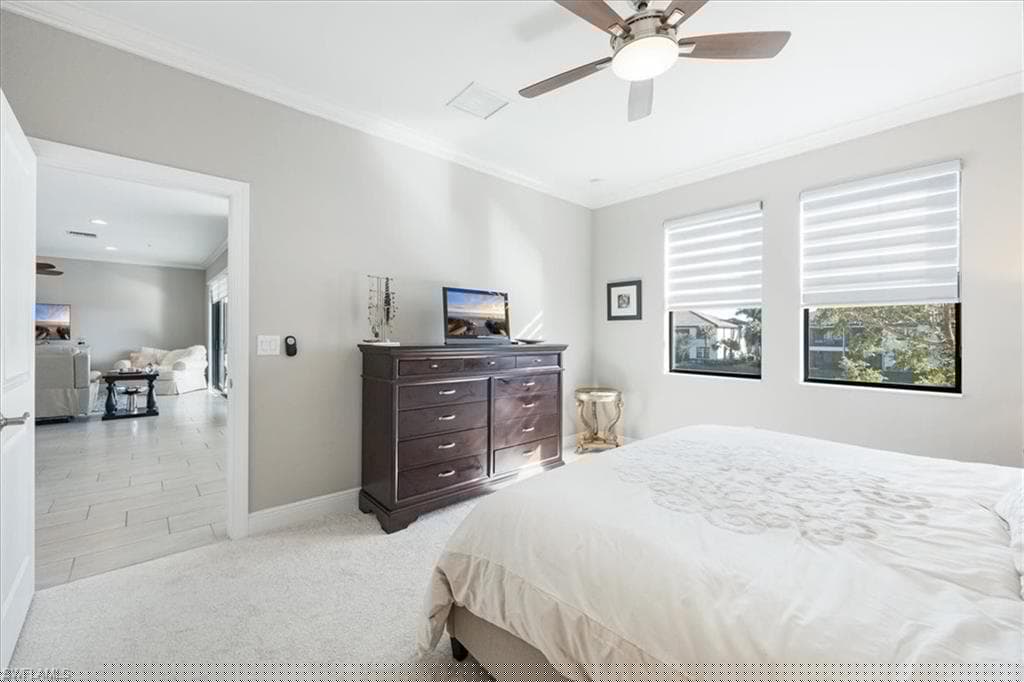 15148 Palmer Lake Cir 202, Naples, FL 34109-14