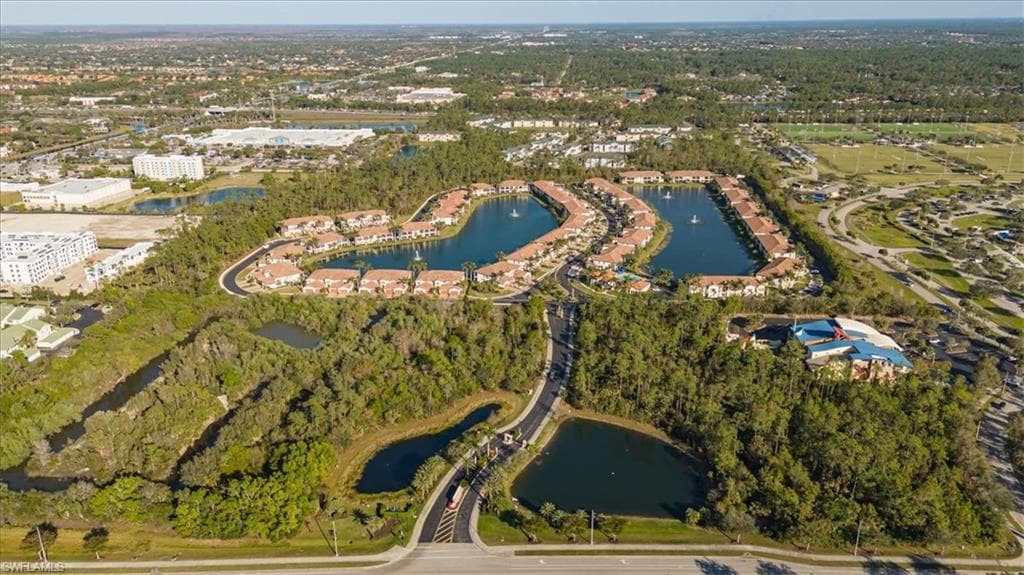 15148 Palmer Lake Cir 202, Naples, FL 34109-36
