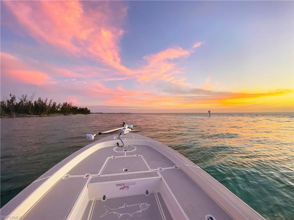31 Pelican St W, Naples, FL 34113-50