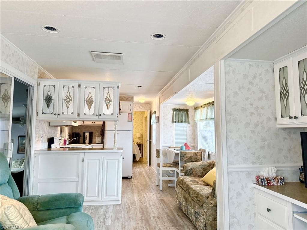 458 Vanda Sanctuary 458, Naples, FL 34114-16