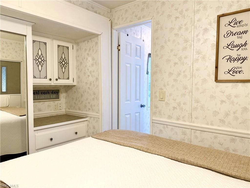 458 Vanda Sanctuary 458, Naples, FL 34114-25