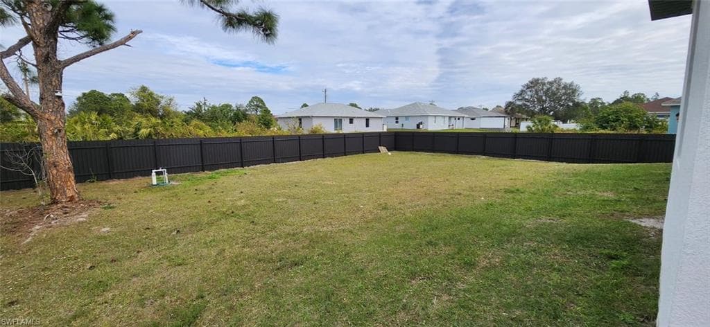 2908 9th St SW, Lehigh Acres, FL 33976-32