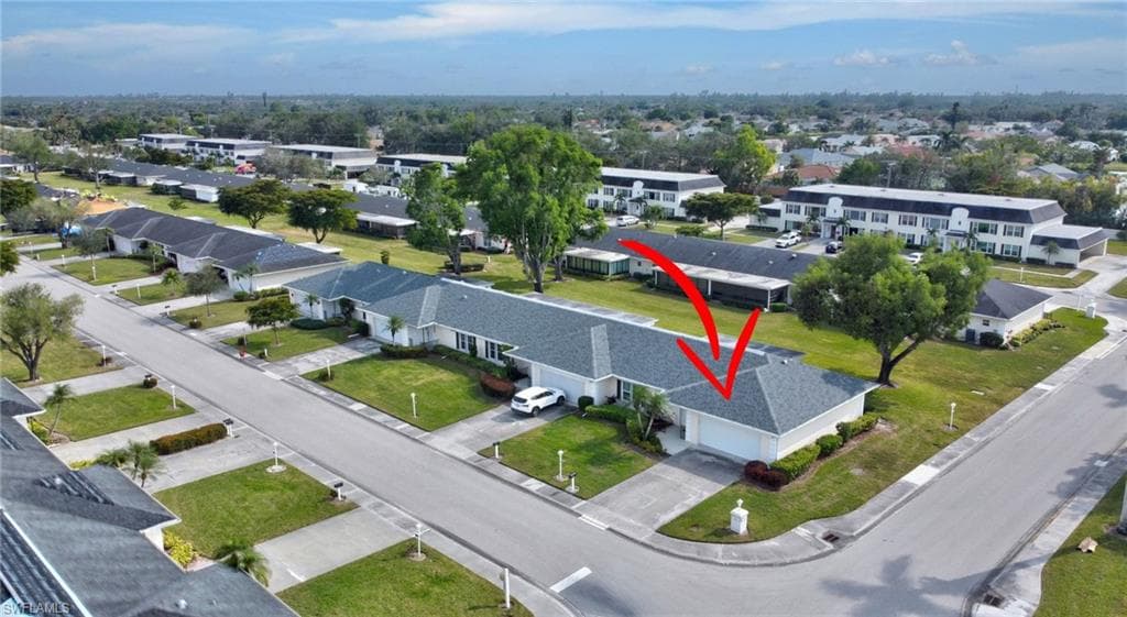 1286 Broadwater Dr, Fort Myers, FL 33919-34