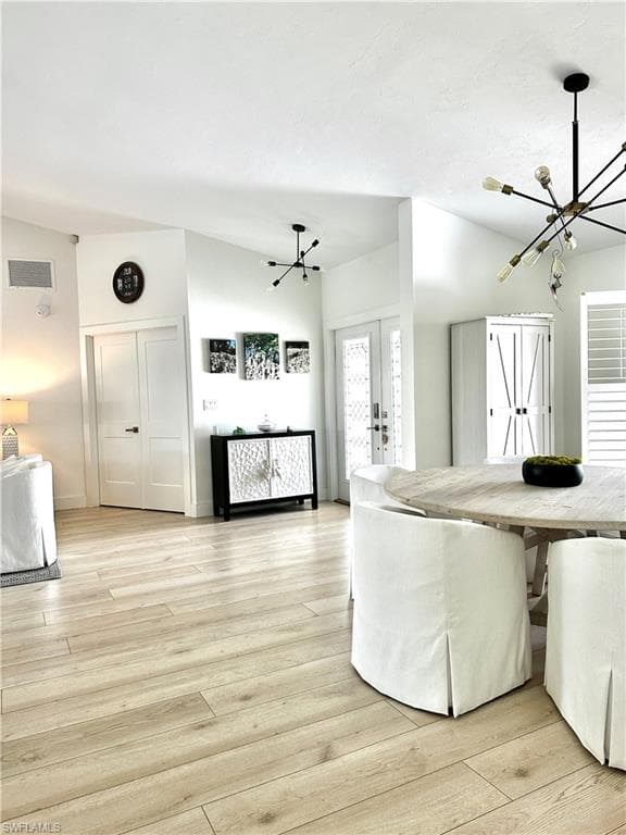 9553 Campbell Cir, Naples, FL 34109-12
