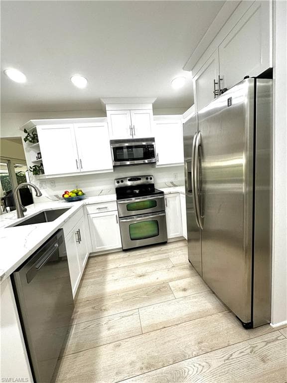 9553 Campbell Cir, Naples, FL 34109-18