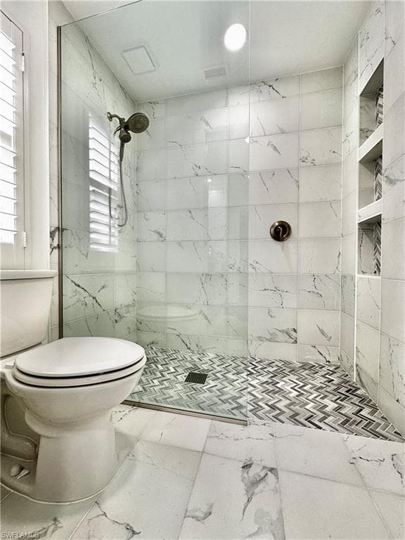 9553 Campbell Cir, Naples, FL 34109-39