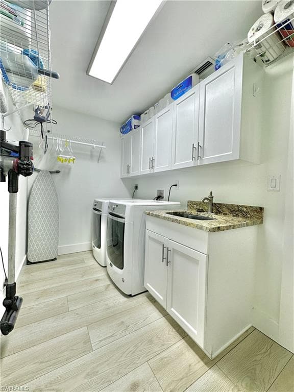 9553 Campbell Cir, Naples, FL 34109-44