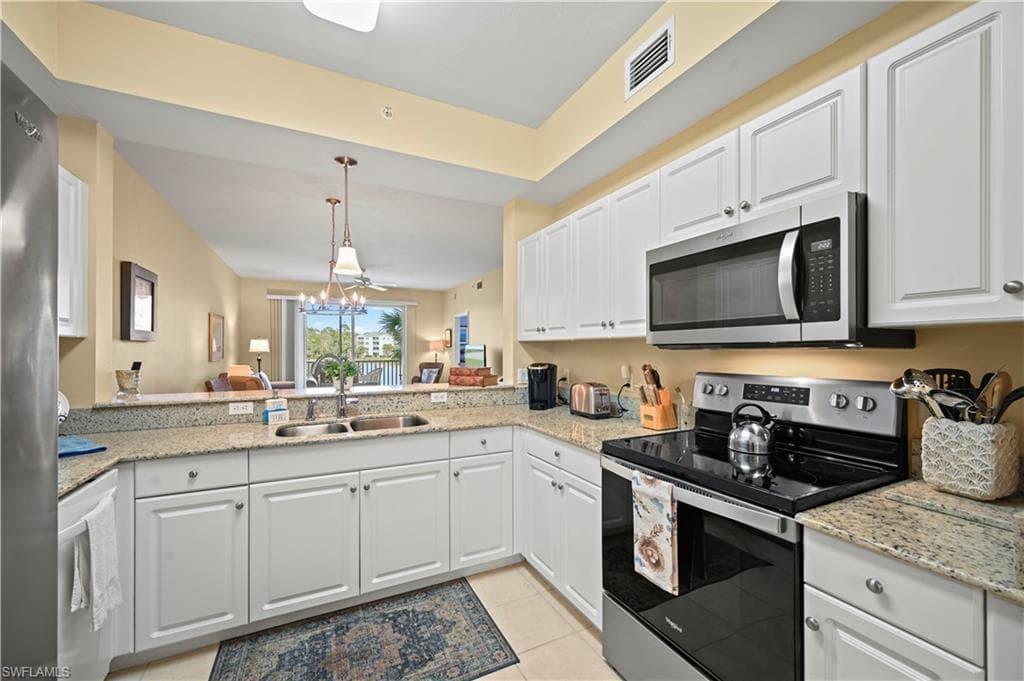 3970 Loblolly Bay Dr 205, Naples, FL 34114-9