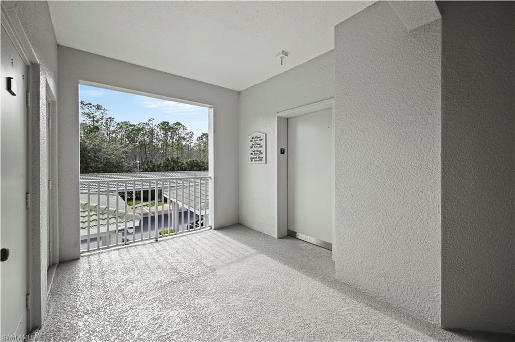 3970 Loblolly Bay Dr 205, Naples, FL 34114-20