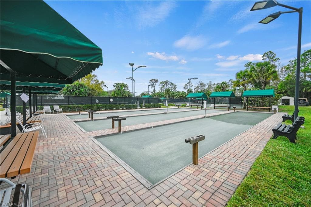3970 Loblolly Bay Dr 205, Naples, FL 34114-28