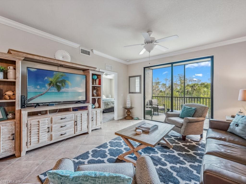 9834 Giaveno Cir 1725, Naples, FL 34113-9