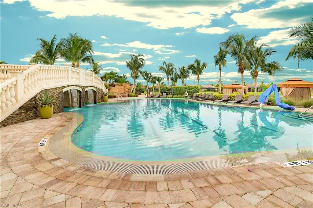9834 Giaveno Cir 1725, Naples, FL 34113-34