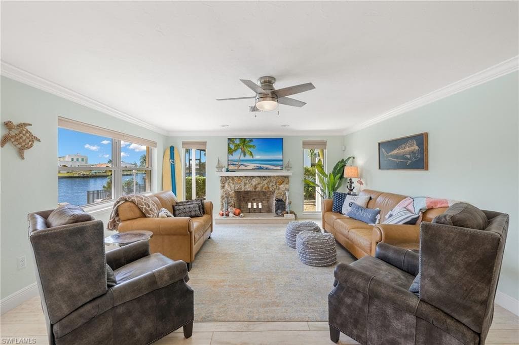 664 Bimini Ave, Marco Island, FL 34145-16