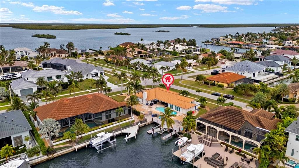 664 Bimini Ave, Marco Island, FL 34145-32