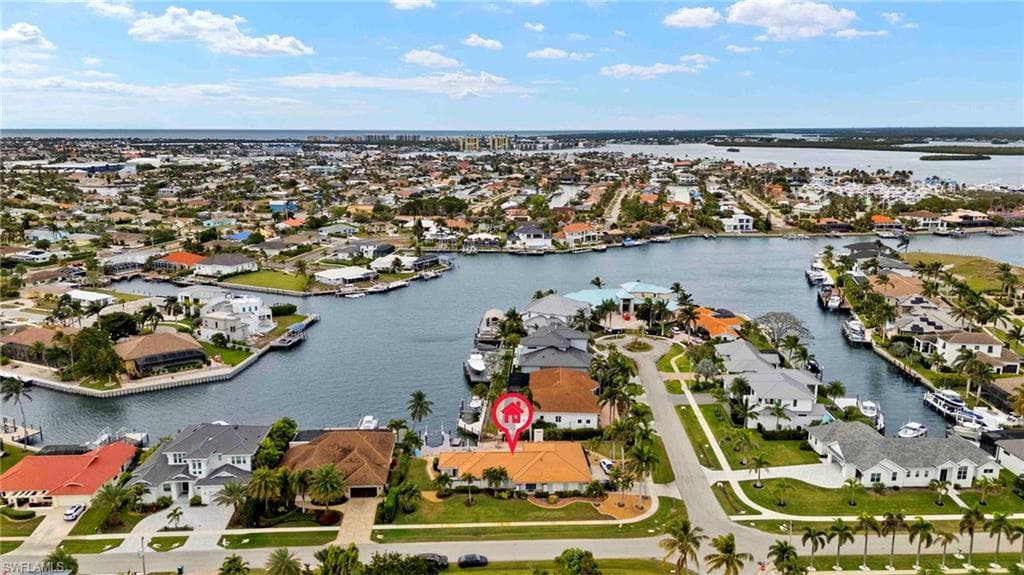 664 Bimini Ave, Marco Island, FL 34145-34