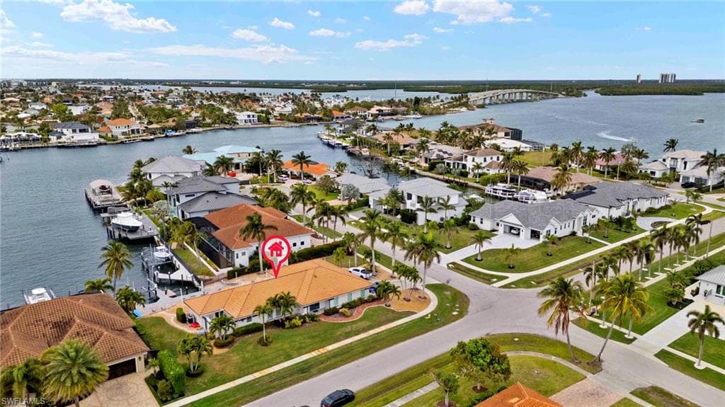 664 Bimini Ave, Marco Island, FL 34145-5
