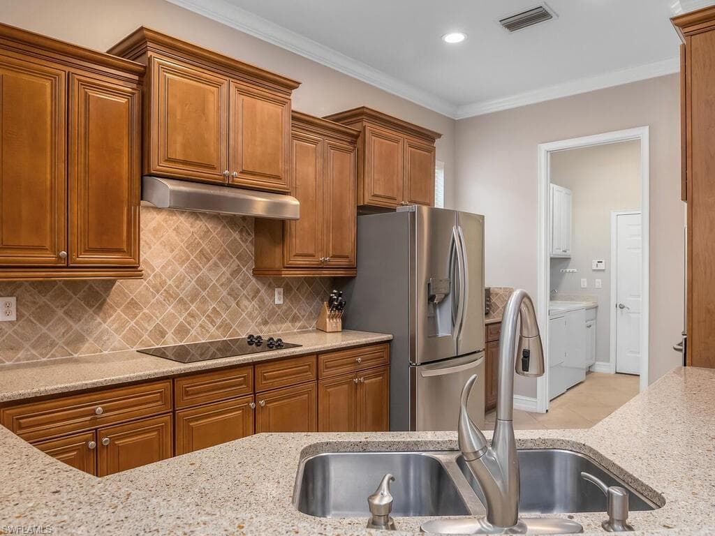 10212 Gator Bay Ct E, Naples, FL 34120-11