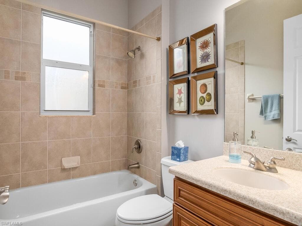 10212 Gator Bay Ct E, Naples, FL 34120-18
