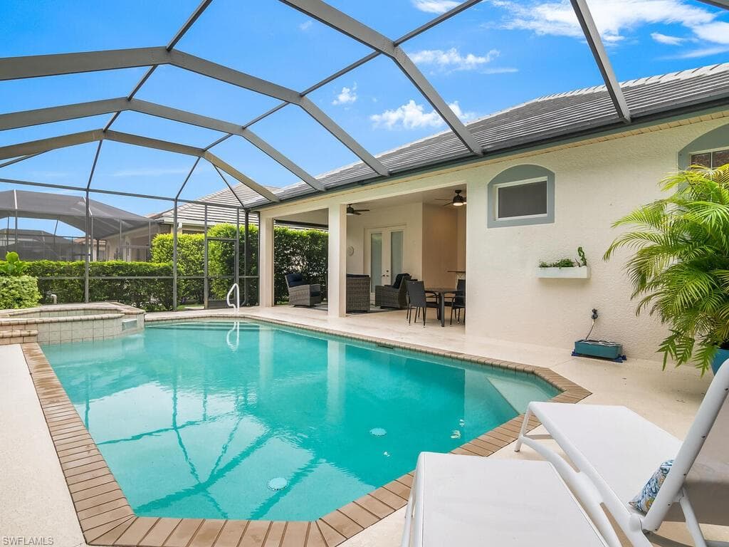 10212 Gator Bay Ct E, Naples, FL 34120-26