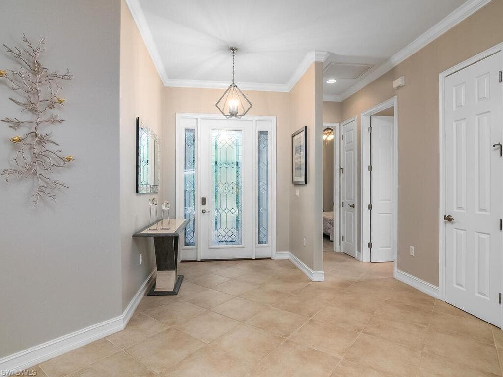 10212 Gator Bay Ct E, Naples, FL 34120-4