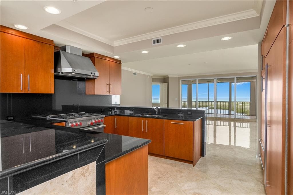 275 Indies Way 1606, Naples, FL 34110-21