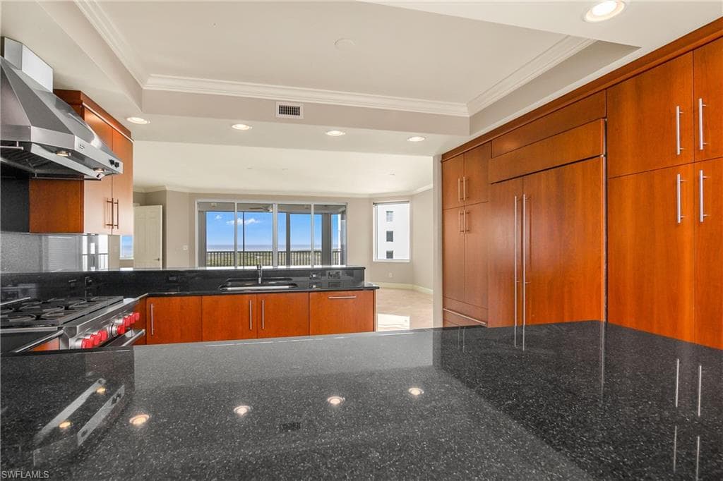 275 Indies Way 1606, Naples, FL 34110-22