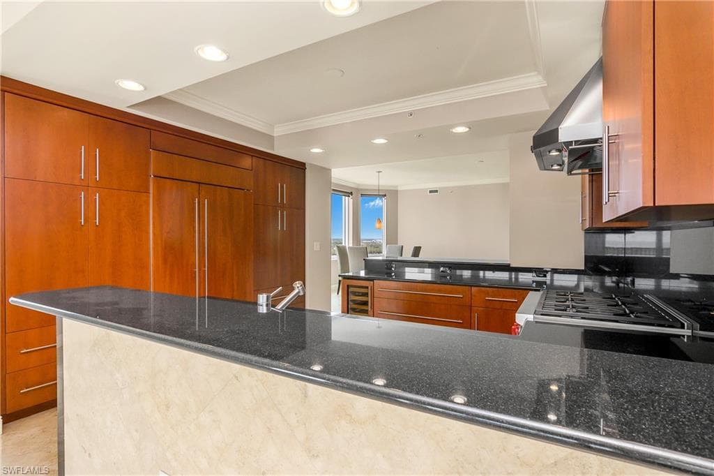275 Indies Way 1606, Naples, FL 34110-23