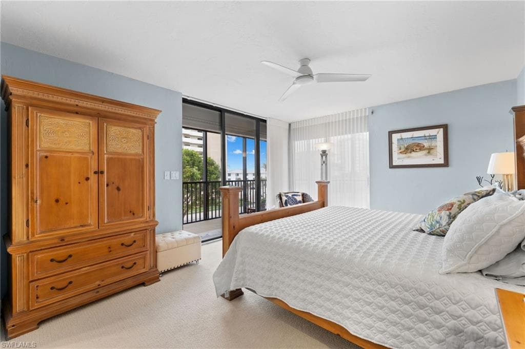 10482 Gulf Shore Dr 221, Naples, FL 34108-22
