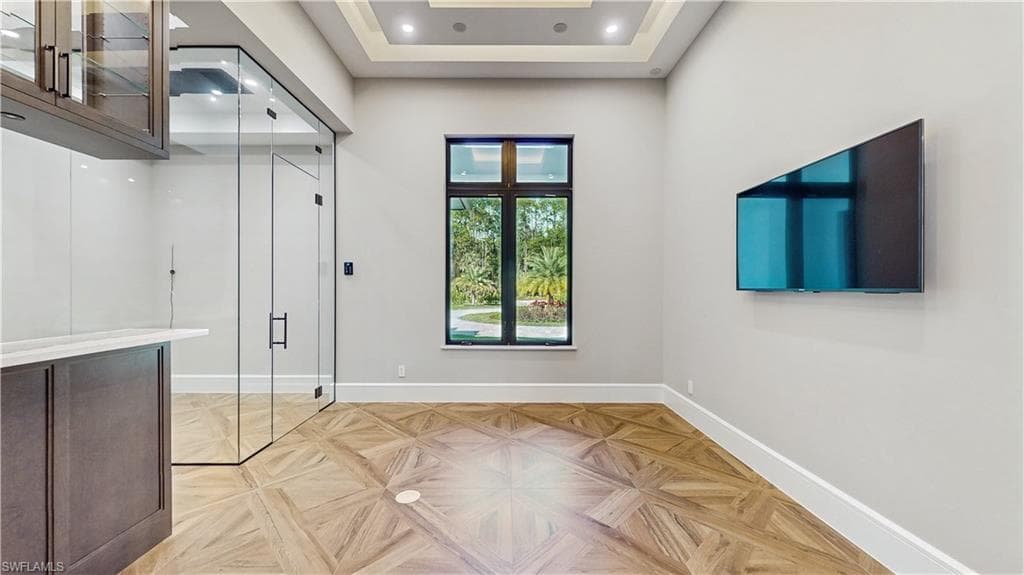 5990 English Oaks Ln, Naples, FL 34119-34