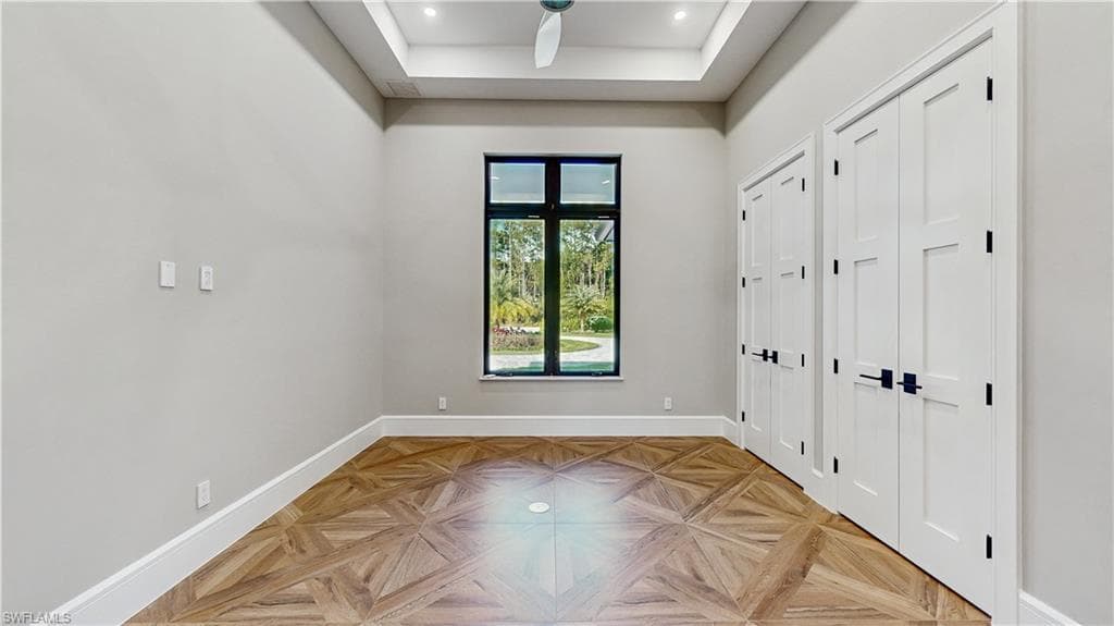 5990 English Oaks Ln, Naples, FL 34119-37