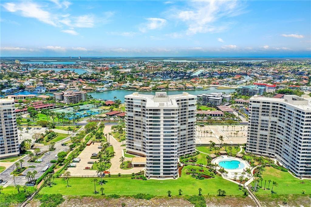 320 Seaview Ct 308, Marco Island, FL 34145-41