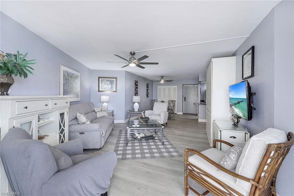 320 Seaview Ct 308, Marco Island, FL 34145-8