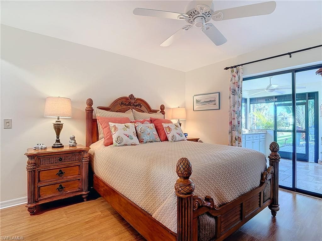 1659 Sandpiper St E, Naples, FL 34102-30