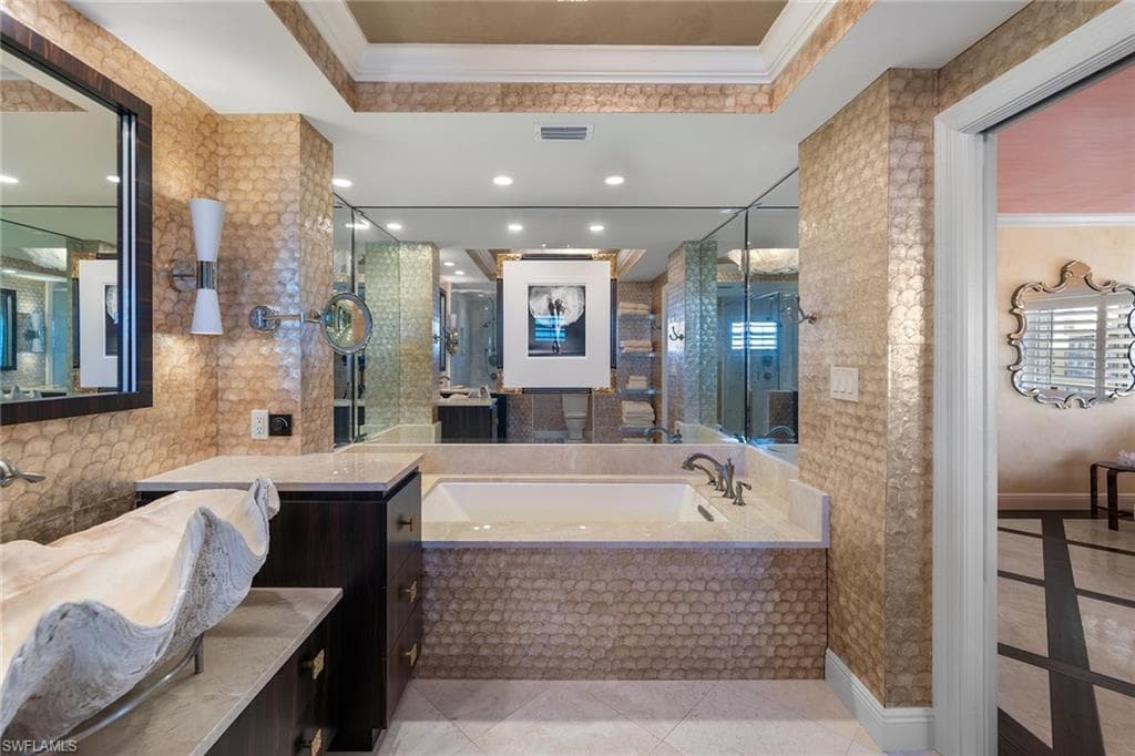 3401 Gulf Shore Blvd N Ph-c, Naples, FL 34103-19