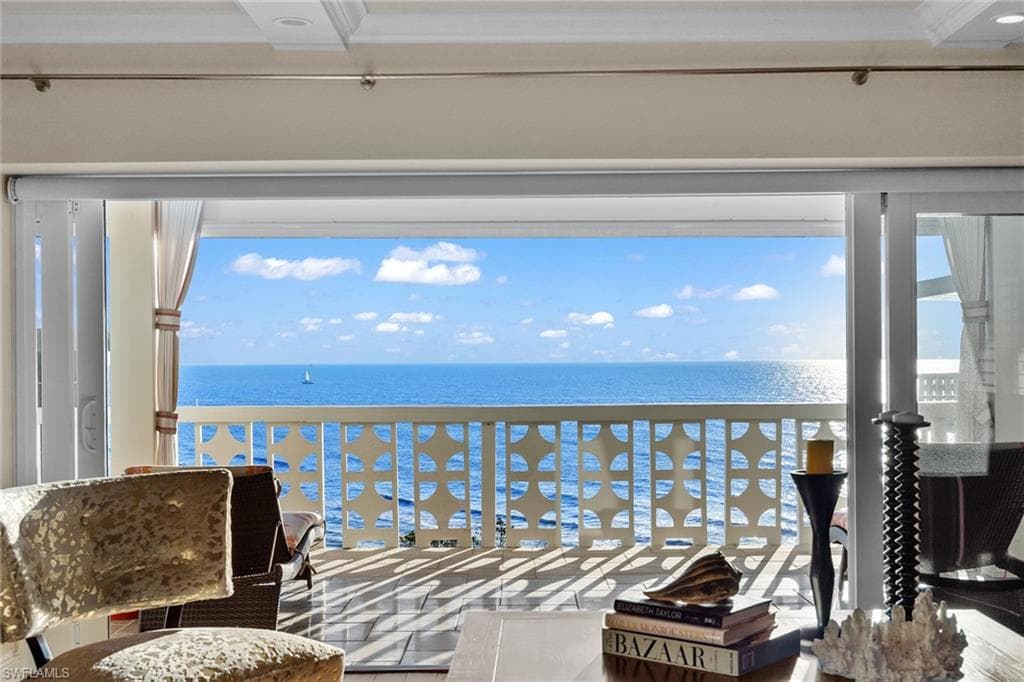3401 Gulf Shore Blvd N Ph-c, Naples, FL 34103-35