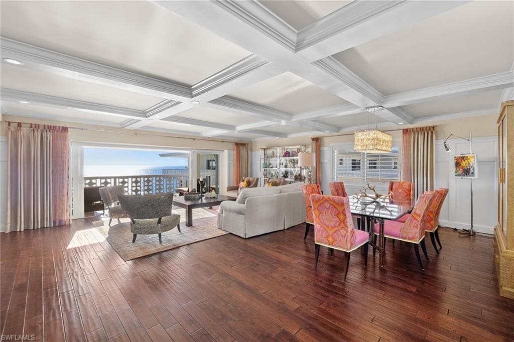 3401 Gulf Shore Blvd N Ph-c, Naples, FL 34103-5