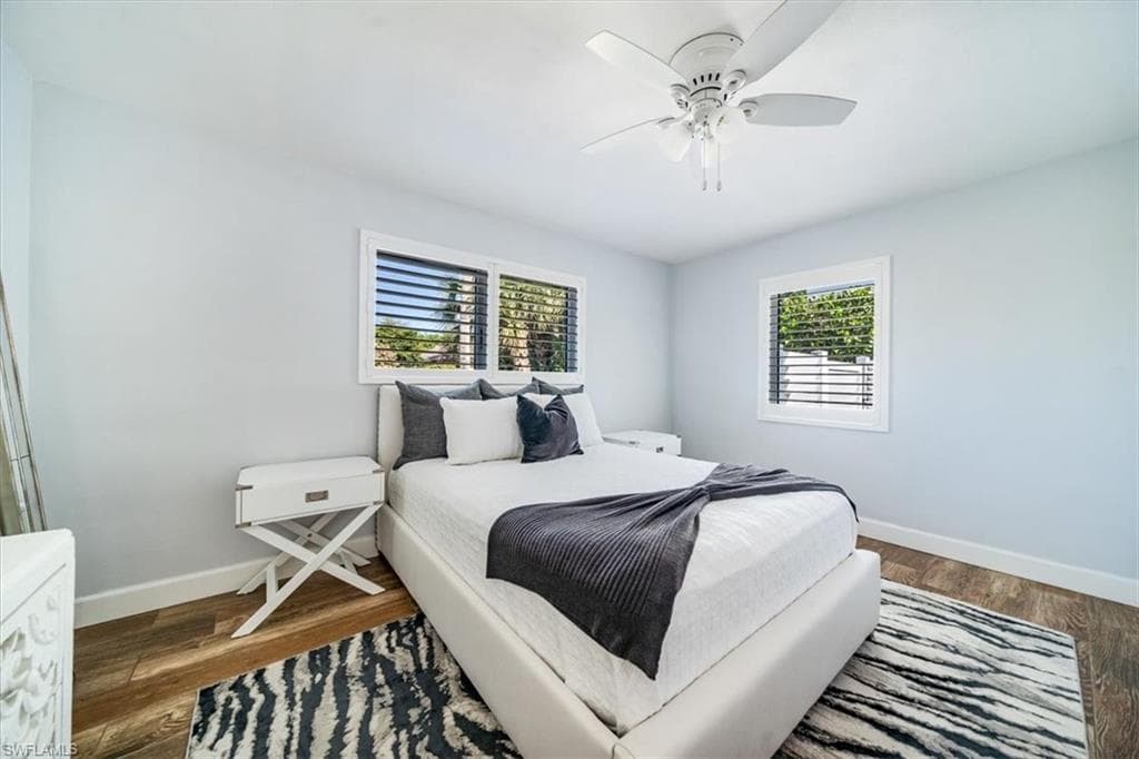 1268 13th Ave N, Naples, FL 34102-15