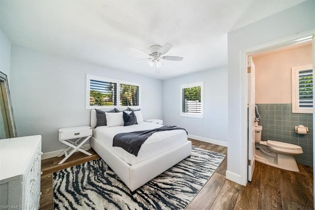 1268 13th Ave N, Naples, FL 34102-16