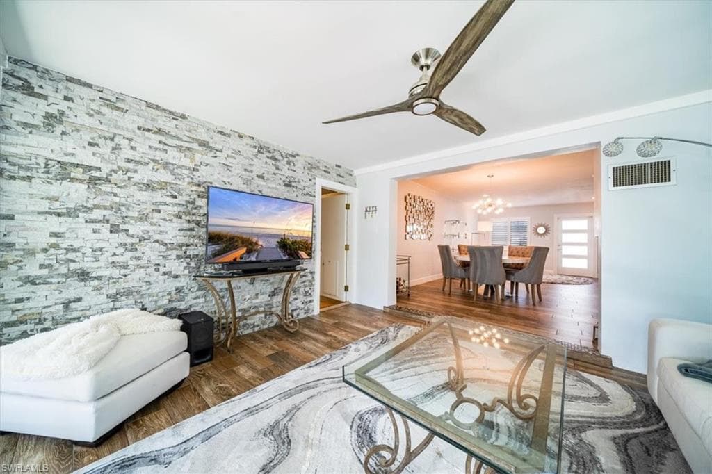 1268 13th Ave N, Naples, FL 34102-6