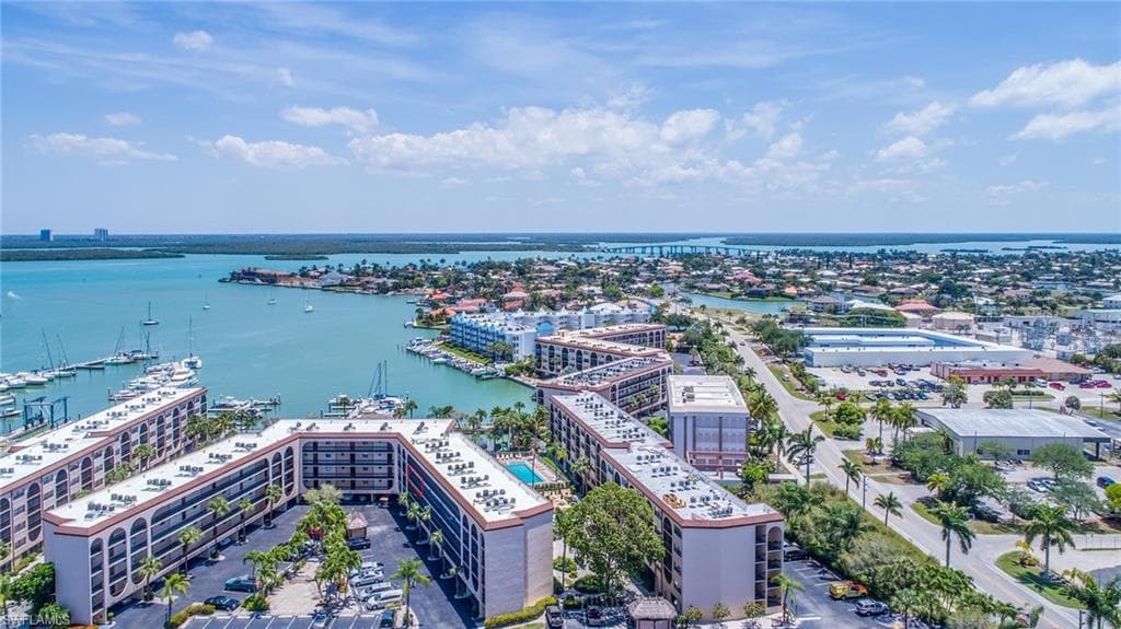 999 Anglers Cv M203, Marco Island, FL 34145-1