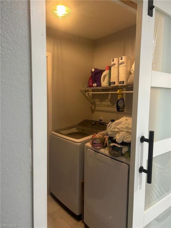 1630 20th St, Cape Coral, FL 33990-20